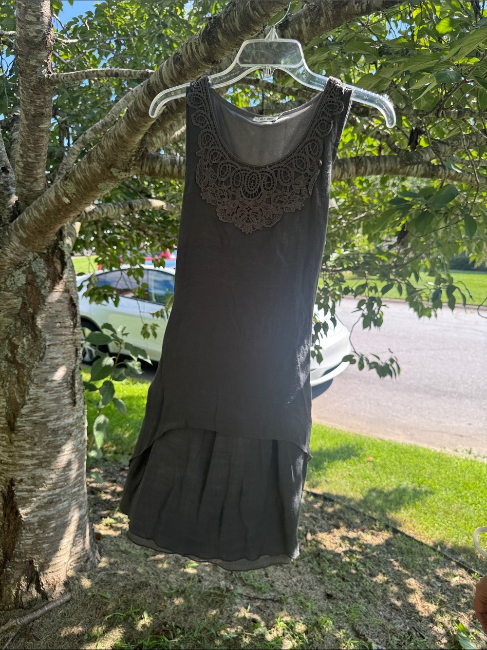 Sleeveless Crochet-Yoke Asymmetrical Hem Dress - Gray